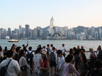 香港推出多项措施 落实“无处不旅游”理念