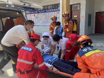 罗城开展地质灾害应急演练