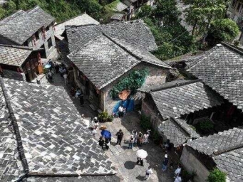 贵州安顺：民众走进云山屯感受六百年大明遗韵